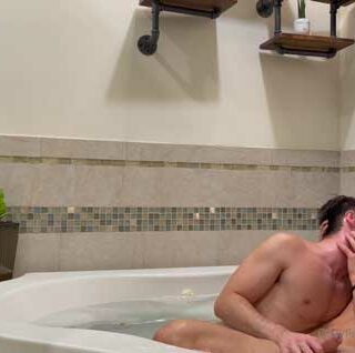 After foreplay in bed, Caleb Manning and TheDanyAtes (aka SeanCody's Brysen) head to the hot tub for some bareback swap sex.