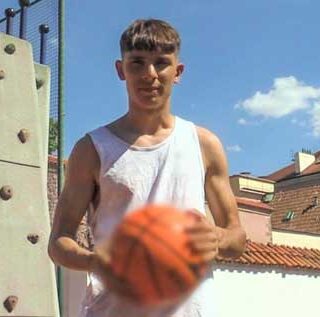 I met this well-hung teen at a playground. He was playing Czech Hunter 655 basketball by himself and looked exactly like someone who could satisfy my naughty needs.