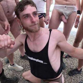 MackMaHoneyXXX another muscle stud, but ends up being the bottom bitch! I like to go somewhere warm when winter arrives. I hate cold weather.